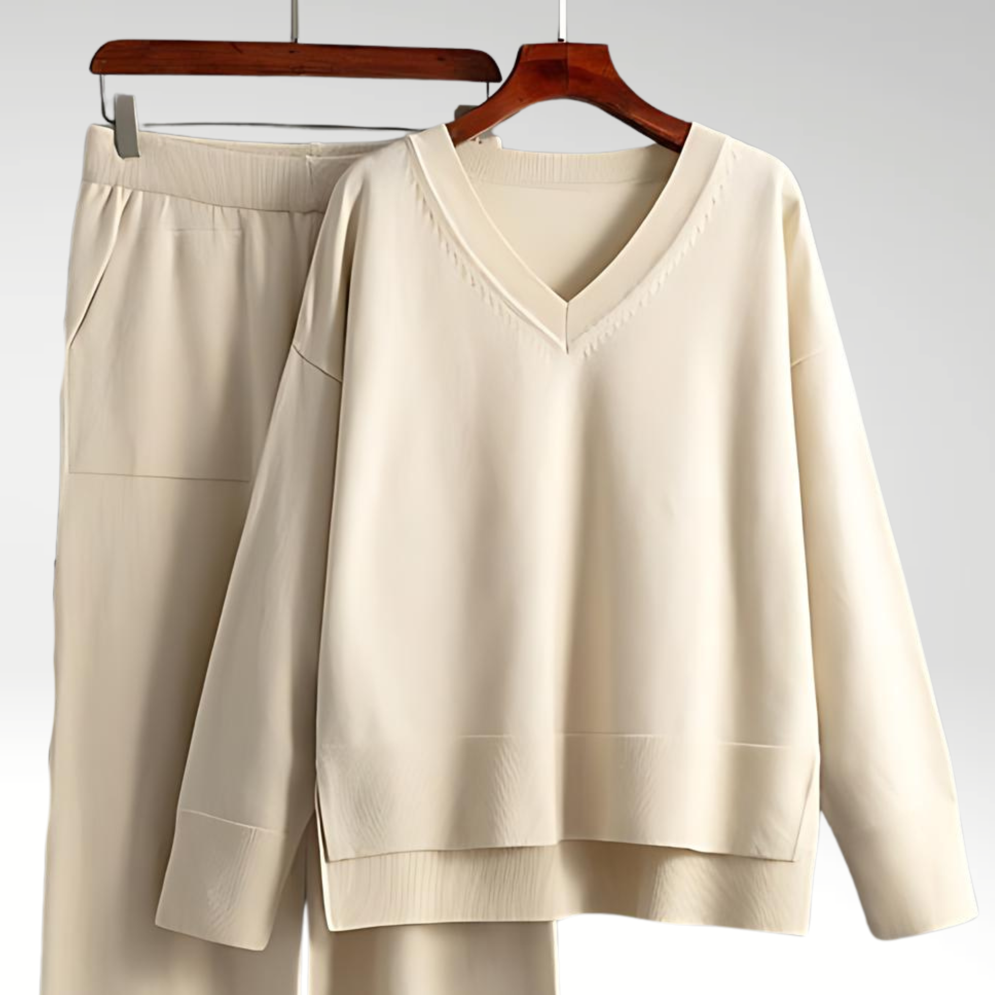 Vérae | Ensemble deux pièces V-neck de luxe