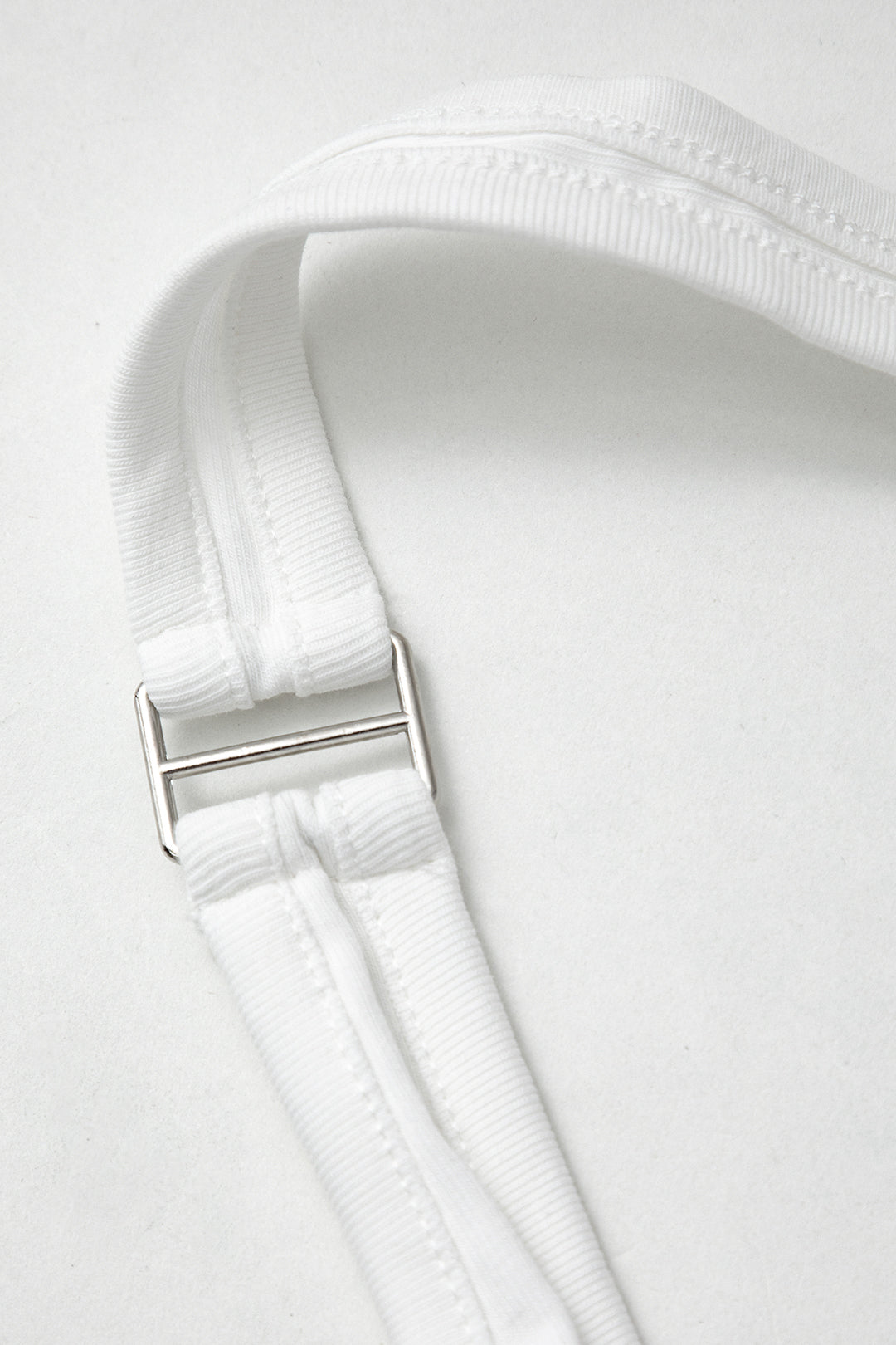 Vérae | Top Halter À Col Carré